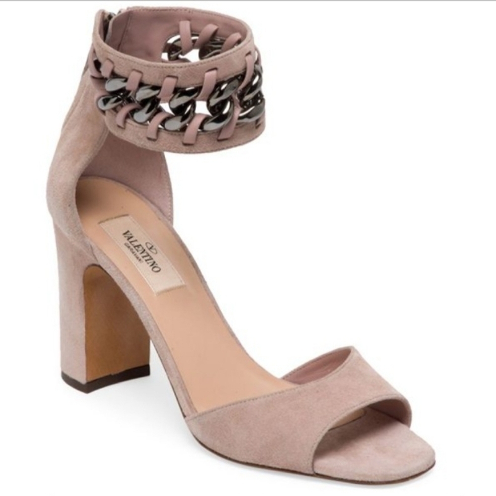 NEW Valentino 38 Chain Cuff Suede Heels